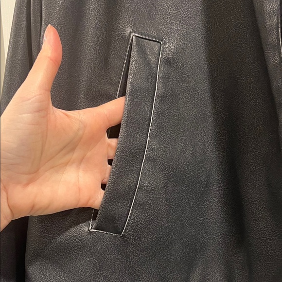 Gray Jacket - Picture 12 of 17